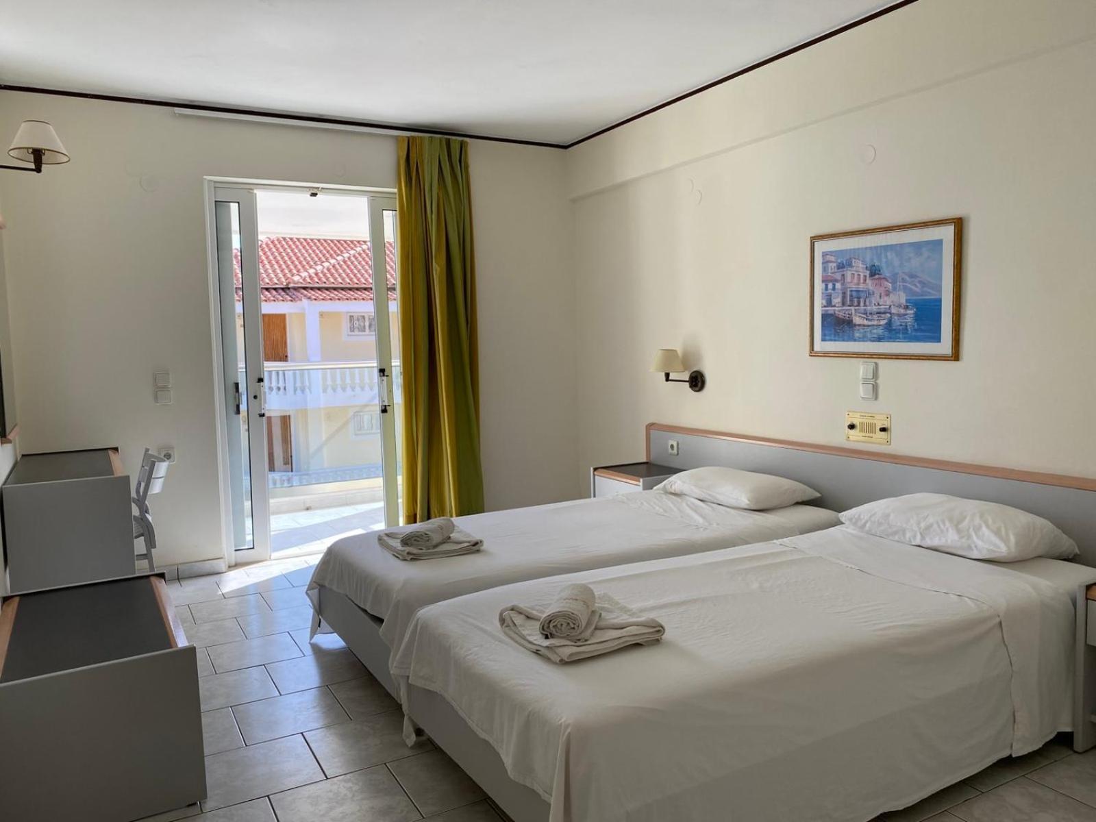 Porto Iliessa Hotel Argasio Exterior foto